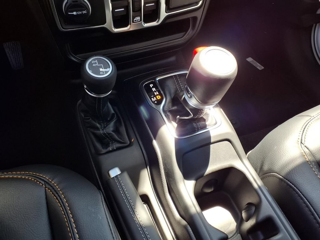 New 2026 Jeep Gladiator Sport AWD/4WD image 11