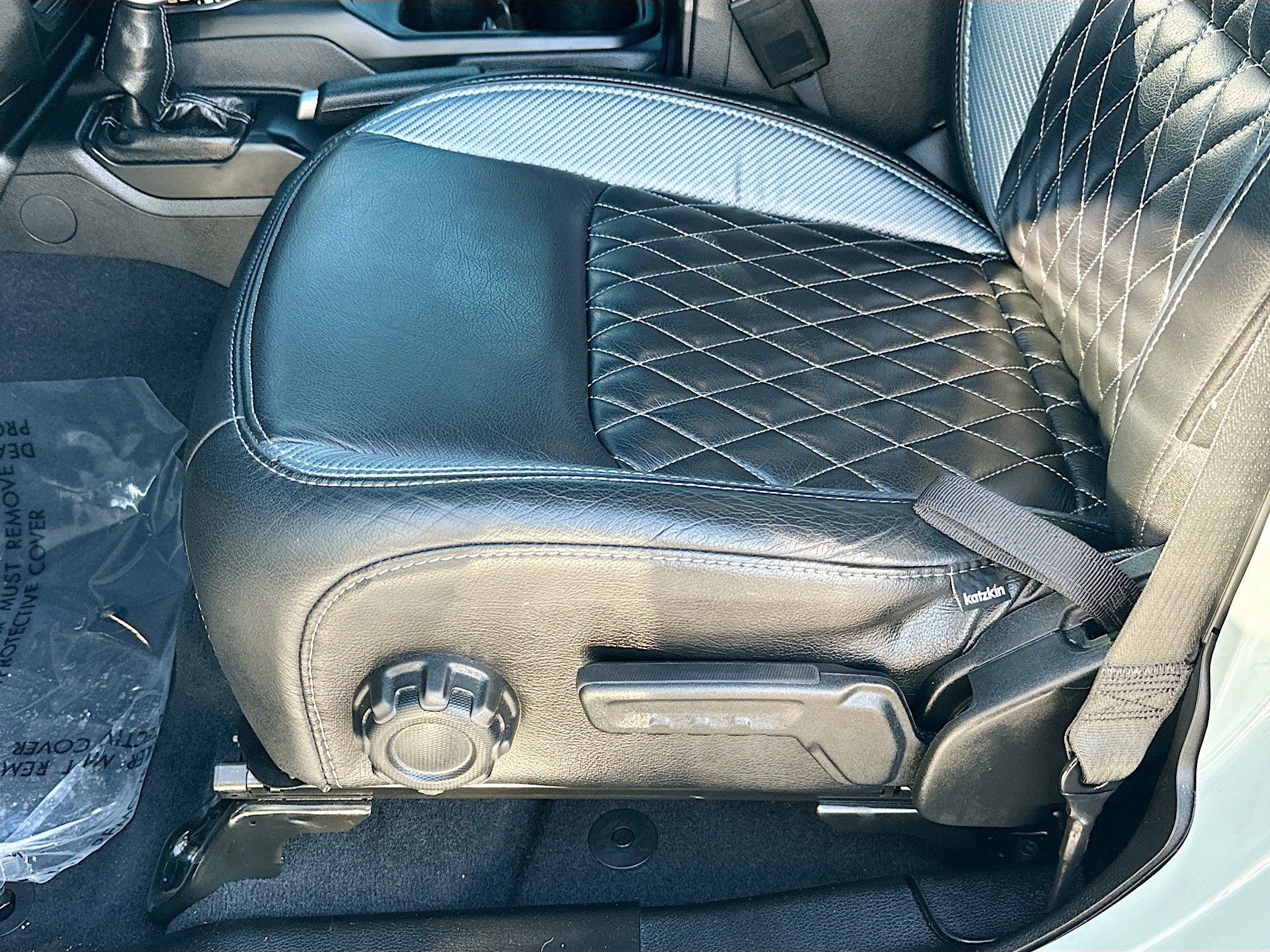 Used 2024 Jeep Wrangler Sport image 18