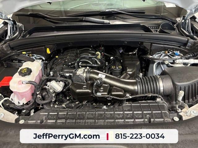 Used 2025 Jeep Grand Cherokee L Overland w/ Trailer Tow Package AWD/4WD image 31