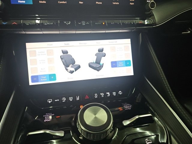 Used 2024 Jeep Grand Wagoneer Series II w/ Quick Order Packagew 28T image 8