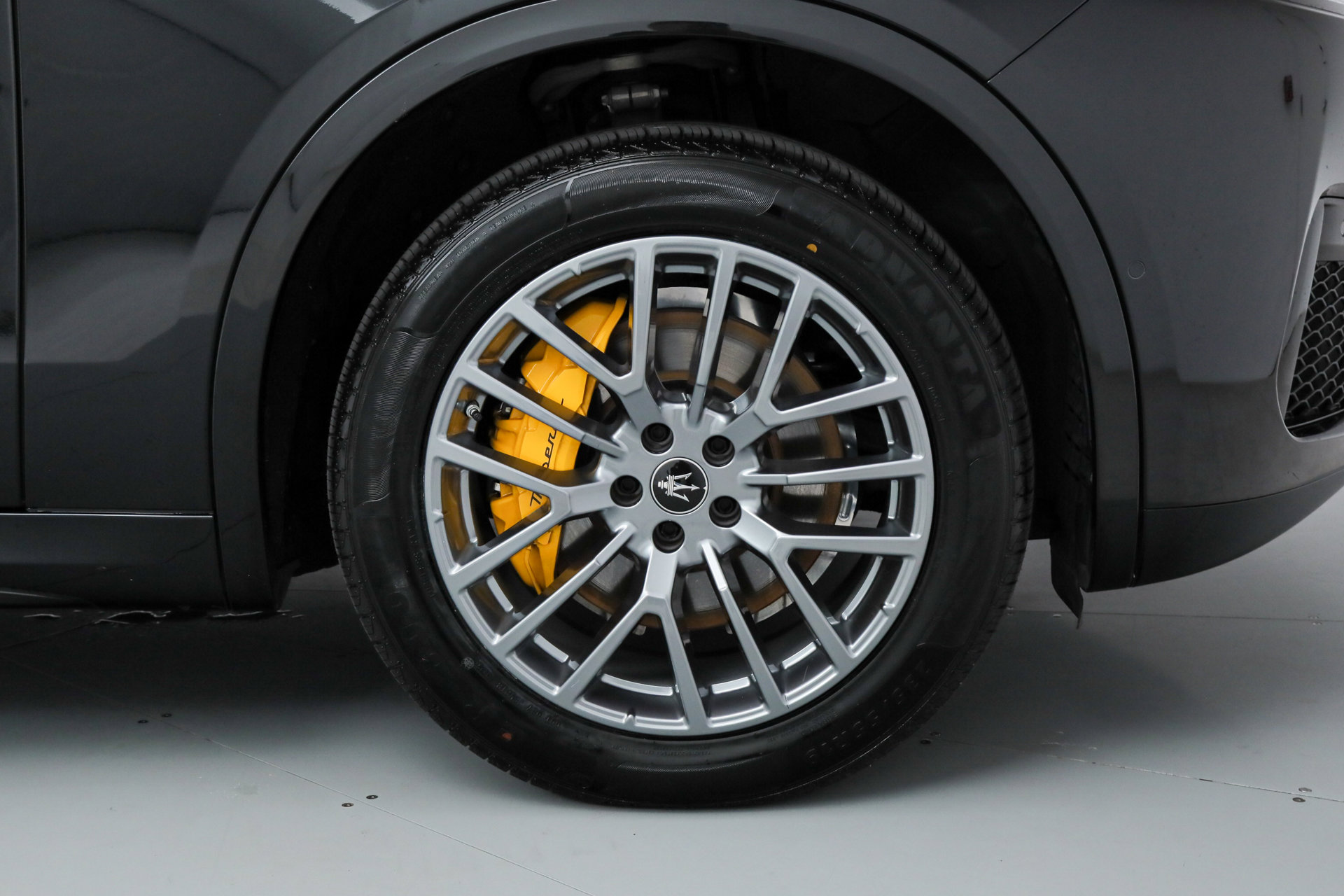 Certified 2023 Maserati Grecale GT image 25