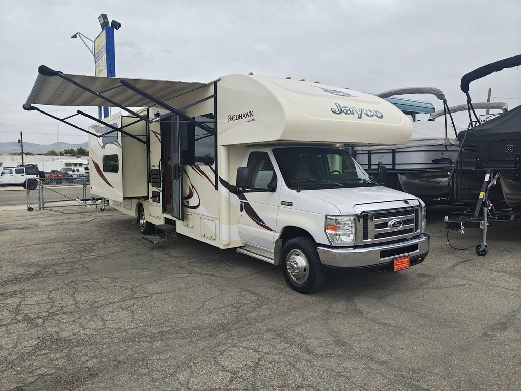 Used 2016 Ford E-450 and Econoline 450 Super Duty w/ Motorhome Prep Package image 35