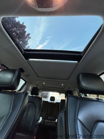 Used 2019 Chrysler Pacifica Limited image 18
