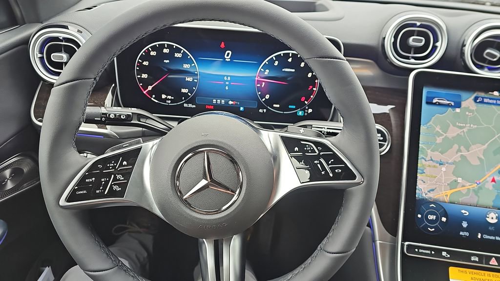 New 2026 Mercedes-Benz GLC 300 4MATIC image 11