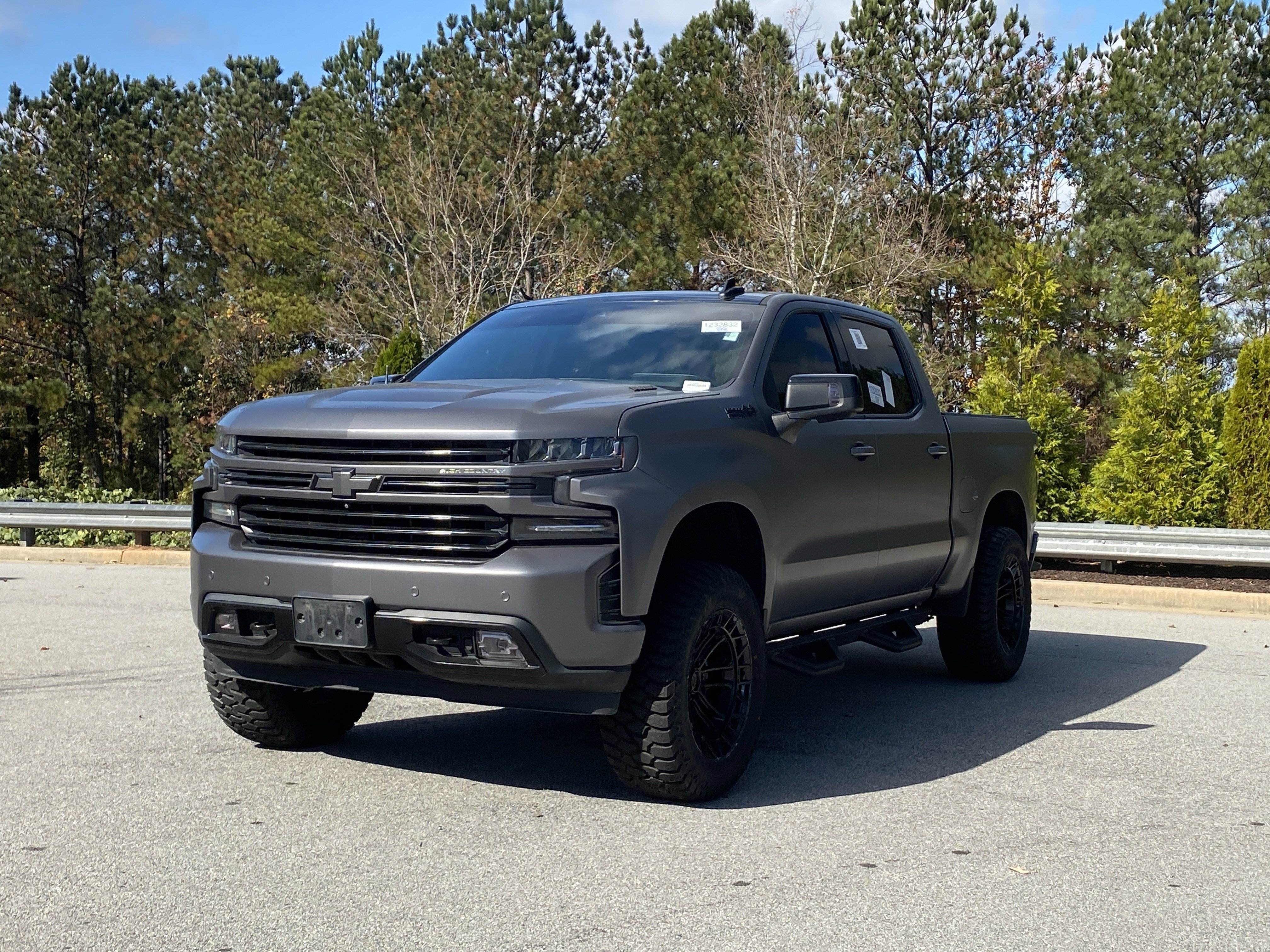 Used 2020 Chevrolet Silverado 1500 High Country w/ Technology Package image 13