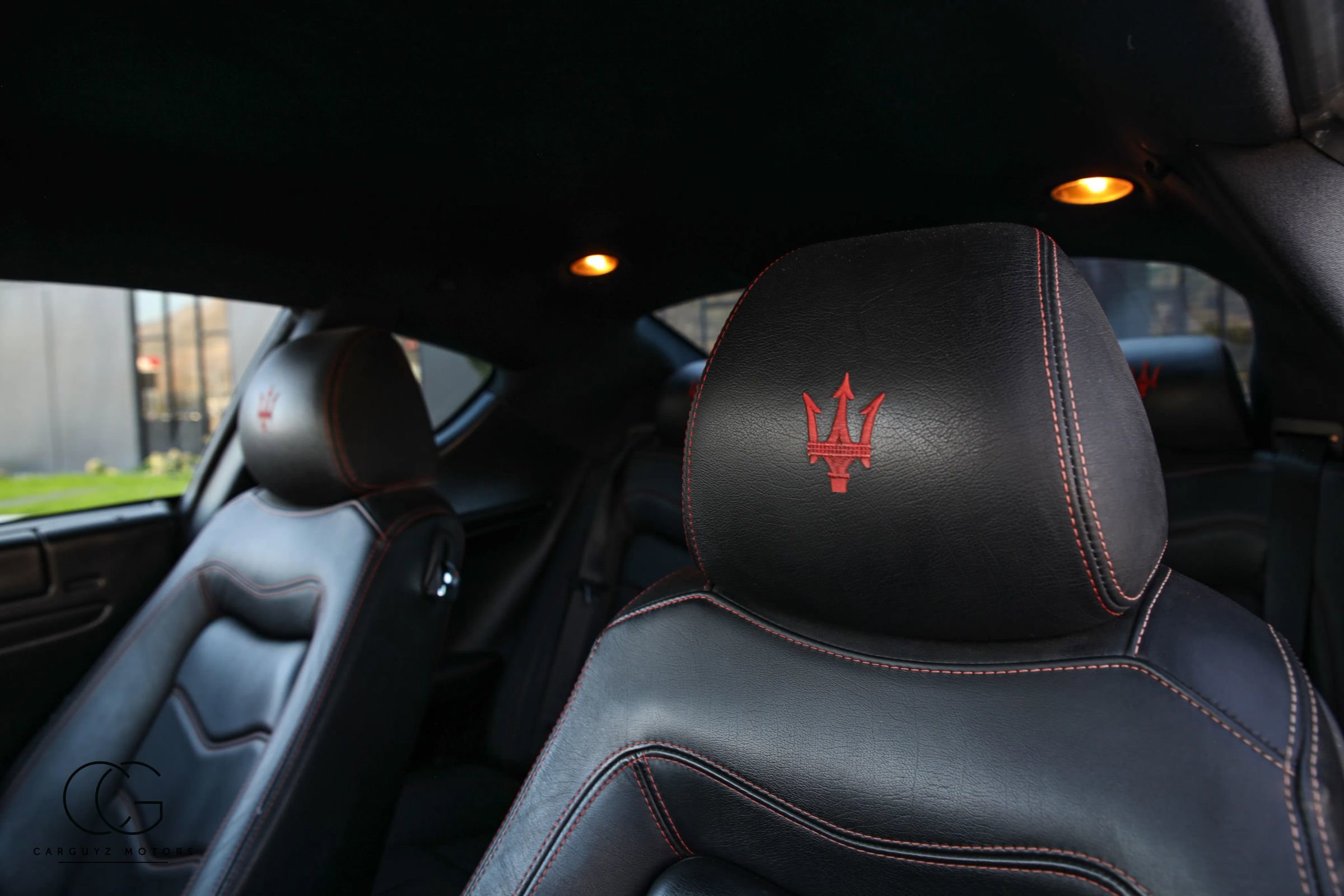 Used 2012 Maserati GranTurismo S image 32