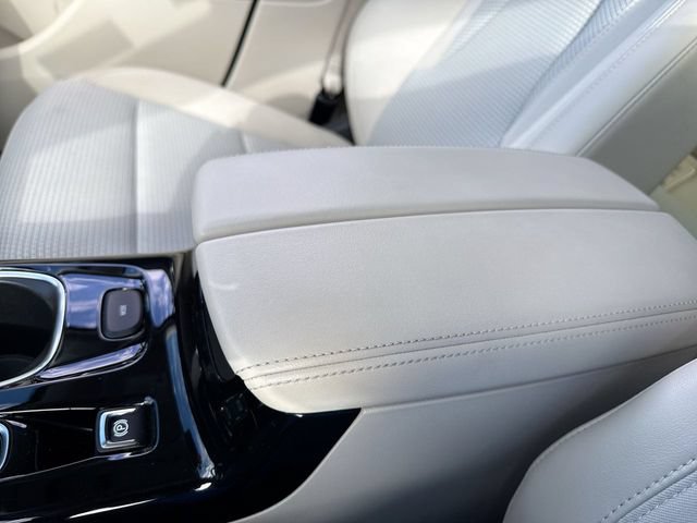 Used 2022 Buick Envision Preferred FWD image 21