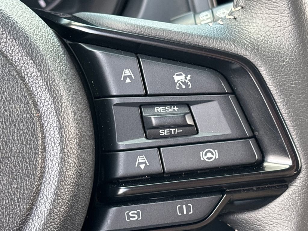 Used 2025 Subaru Forester Premium AWD/4WD image 28