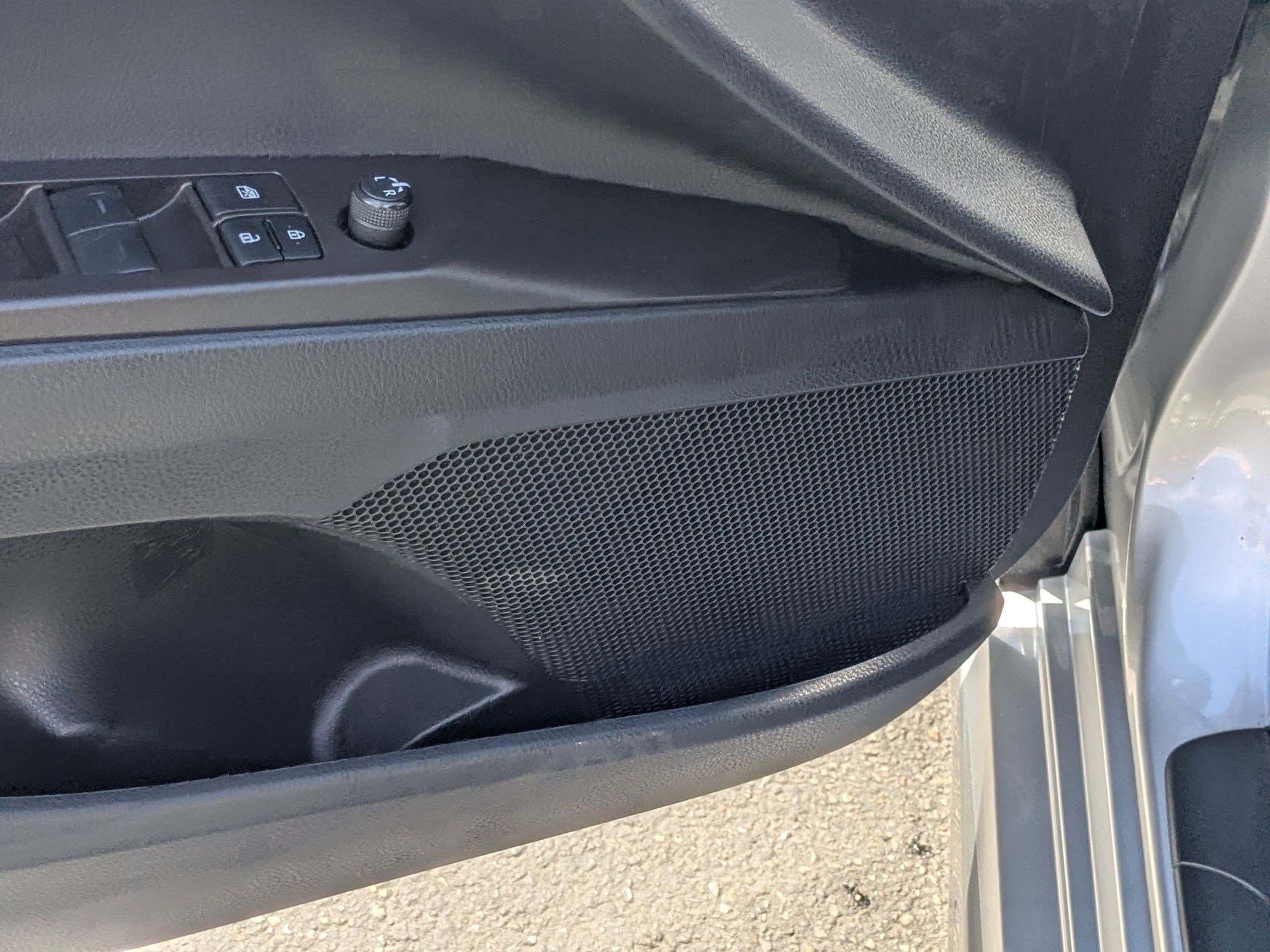 Used 2022 Toyota Camry SE w/ Audio Upgrade Package image 15