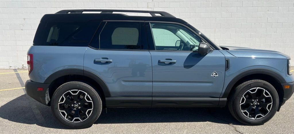 Used 2025 Ford Bronco Sport Outer Banks w/ Outer Banks Tech Package+ image 6