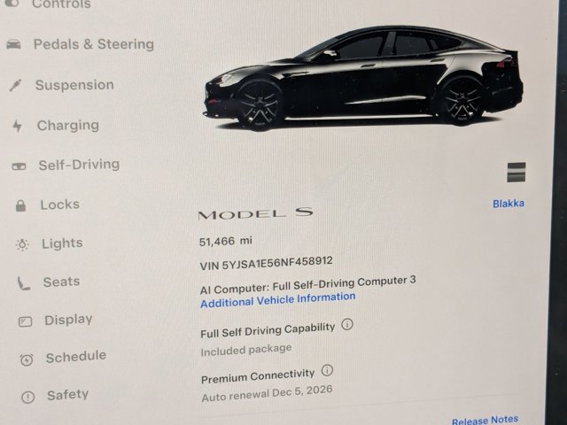 Used 2022 Tesla Model S image 10