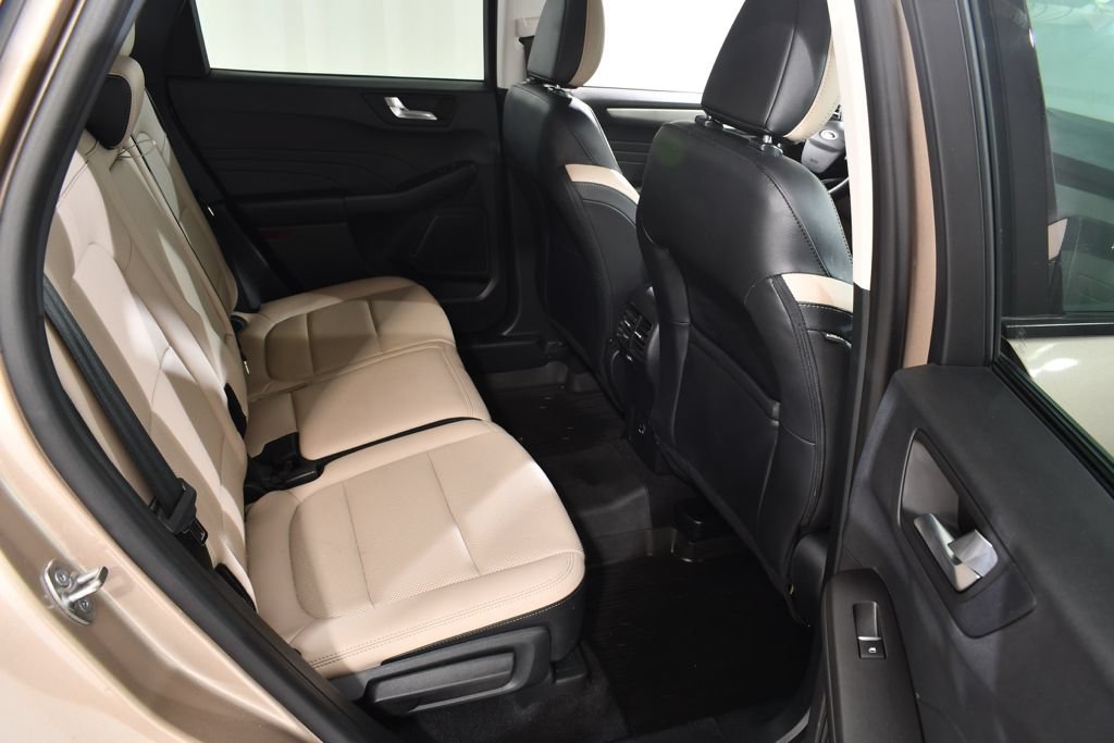 Used 2021 Ford Escape SEL AWD/4WD image 19