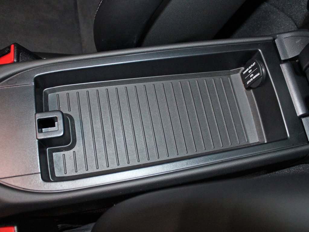Used 2016 Porsche Cayman GT4 image 32