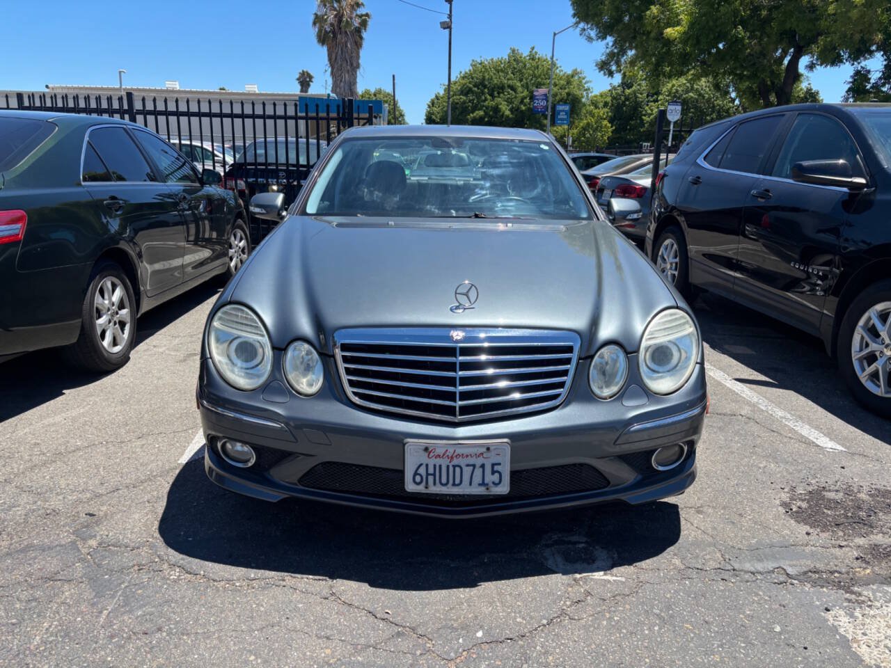 Used 2009 Mercedes-Benz E 350 Sedan image 2