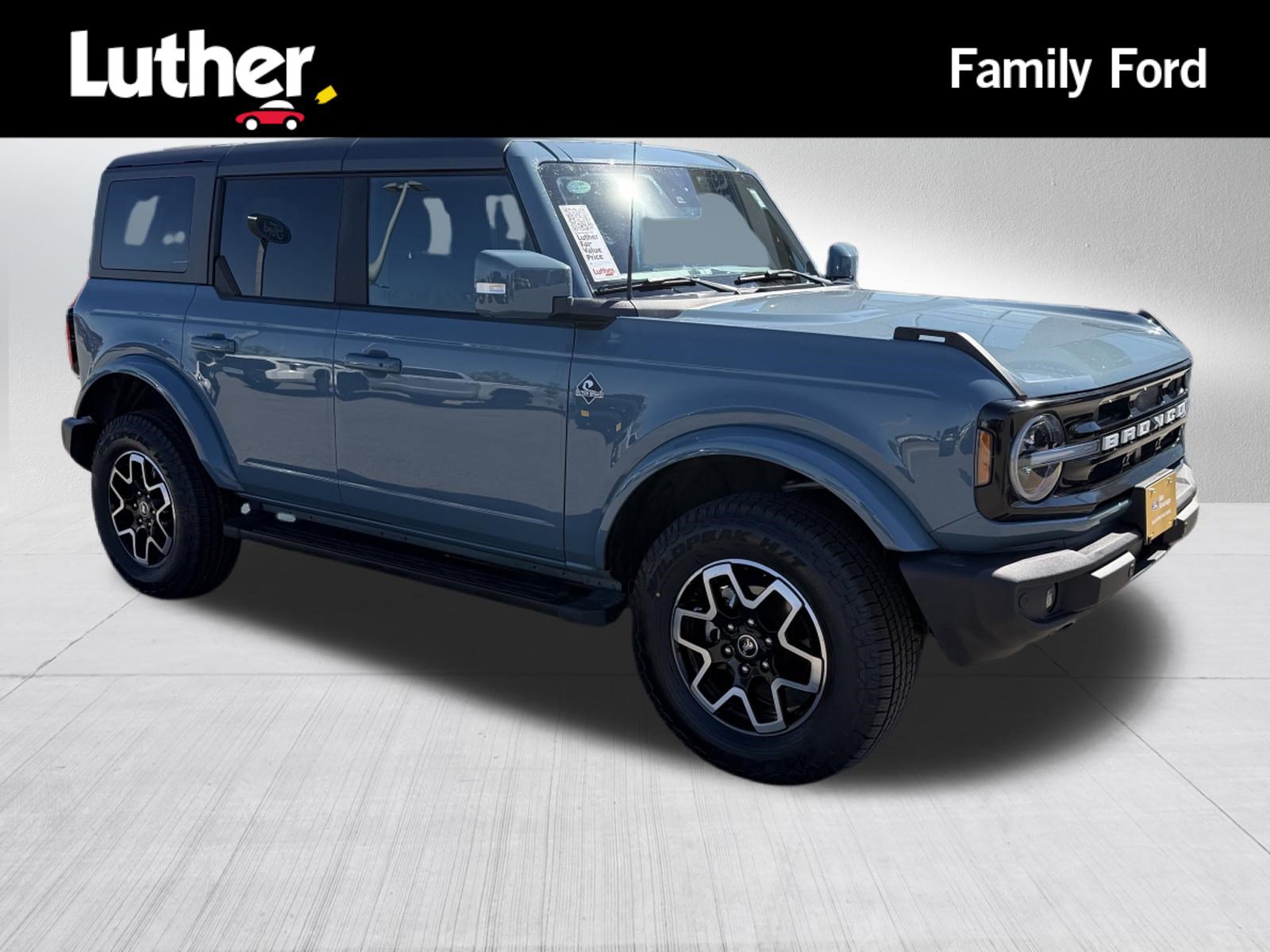 Certified 2023 Ford Bronco Outer Banks AWD/4WD image 1