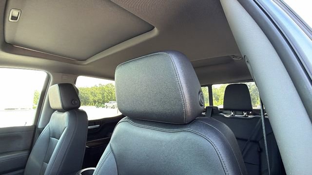 Used 2021 Chevrolet Silverado 1500 RST w/ Convenience Package II AWD/4WD image 24