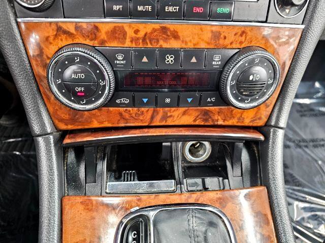 Used 2005 Mercedes-Benz CLK 500 Cabriolet image 19