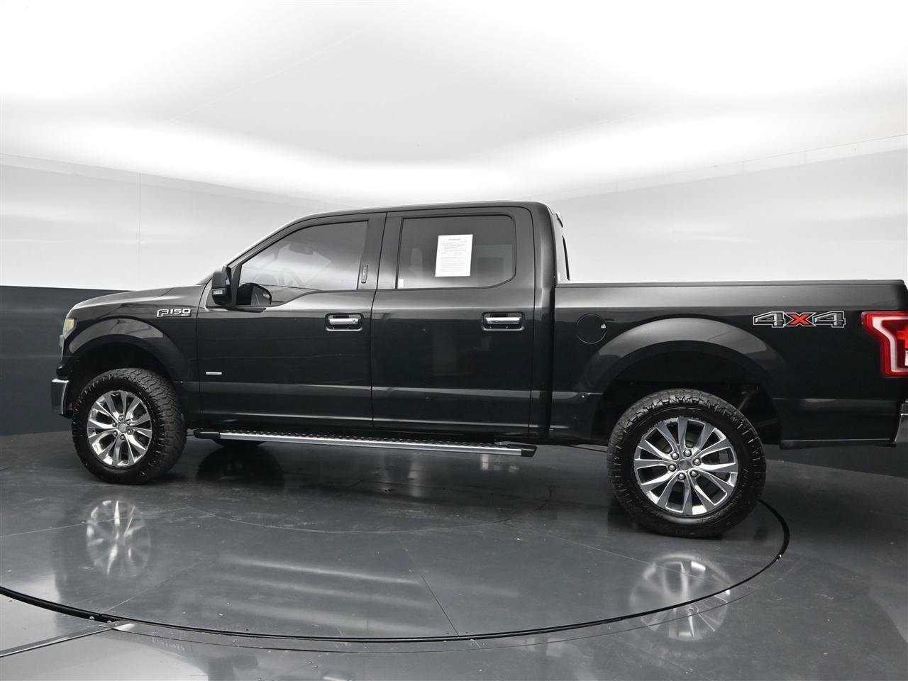 Used 2015 Ford F150 XLT w/ Equipment Group 302A Luxury AWD/4WD image 8