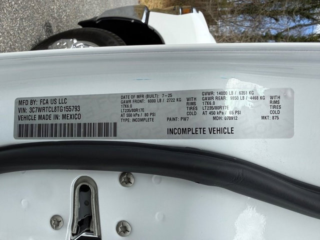 New 2026 RAM 3500 Tradesman w/ Chrome Appearance Group image 31