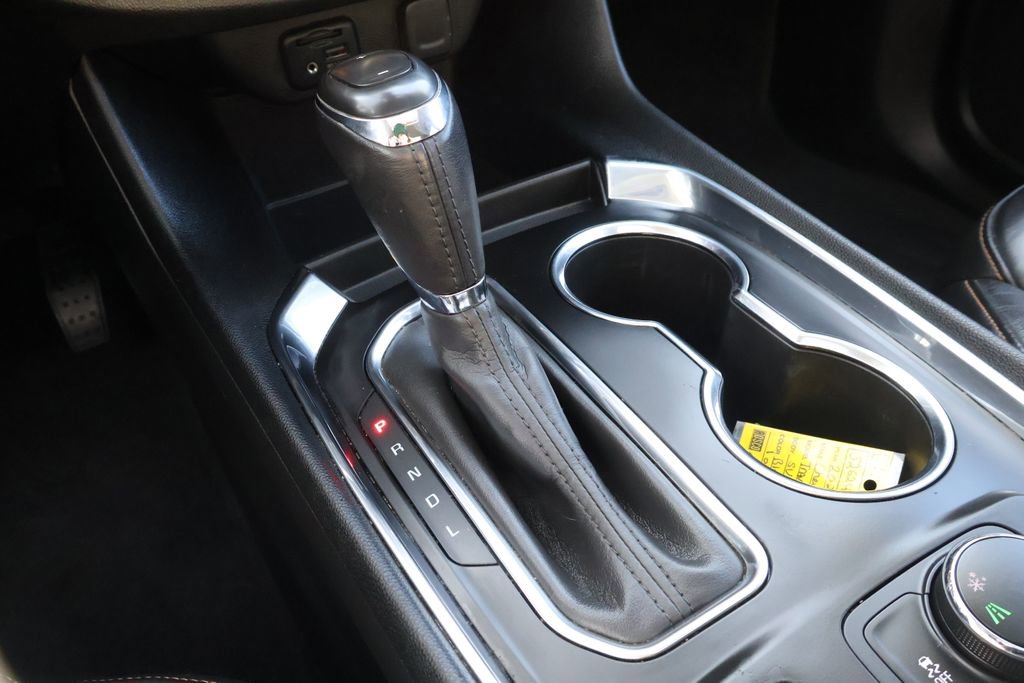 Used 2020 Chevrolet Traverse LT w/ LT Premium Package image 19