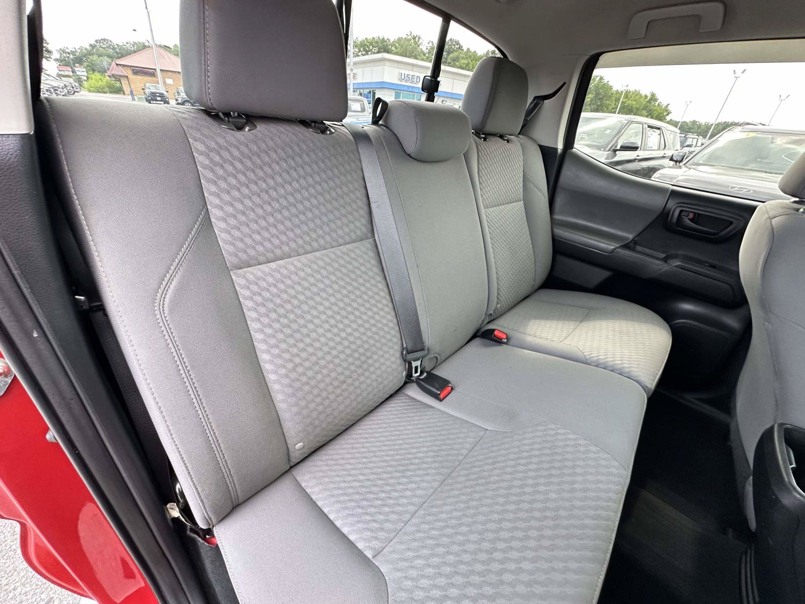 Used 2020 Toyota Tacoma SR w/ SR Convenience Package RWD image 25