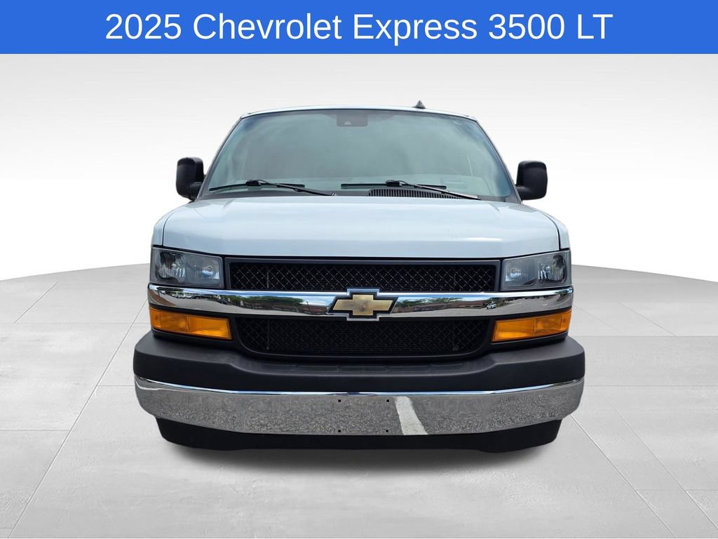 Used 2025 Chevrolet Express 3500 LT w/ LT Preferred Equipment Group RWD image 9