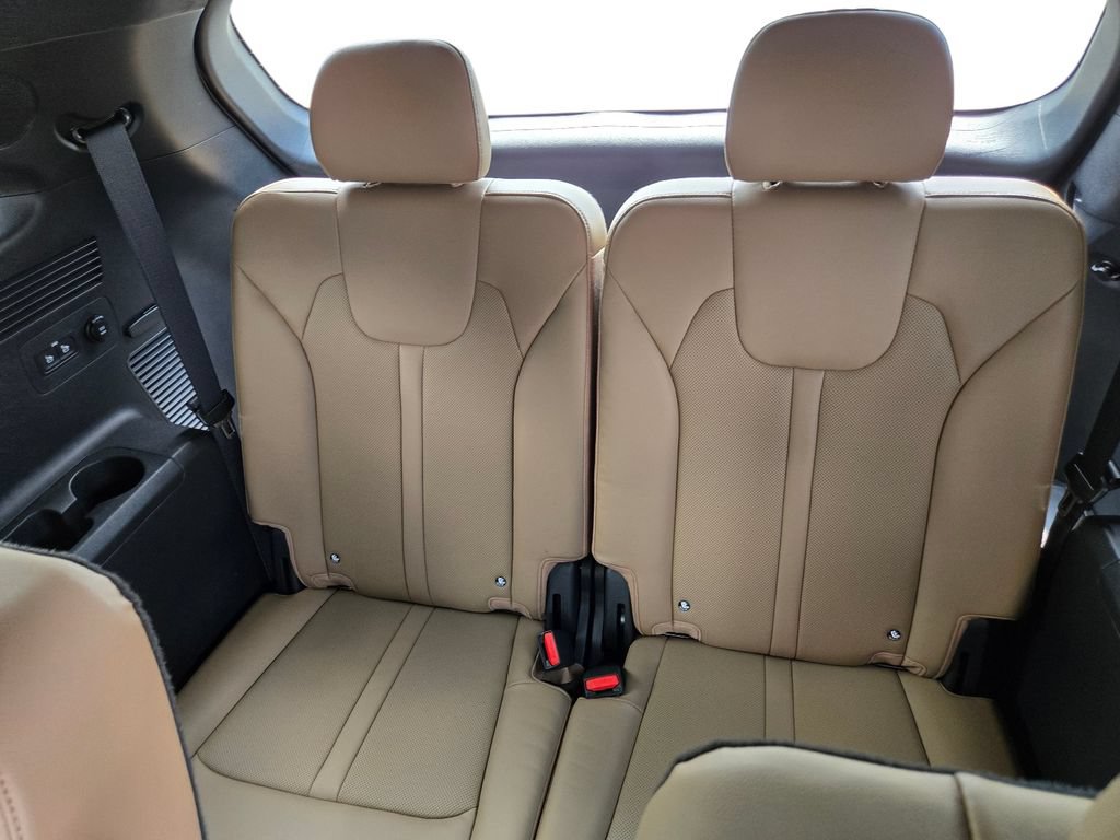 Certified 2026 Kia Sorento SX Prestige w/ Olive Brown Leather Package AWD/4WD image 20