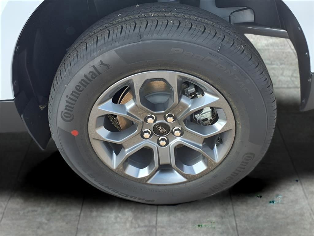 New 2025 Ford Maverick XLT w/ XLT Luxury Package image 14