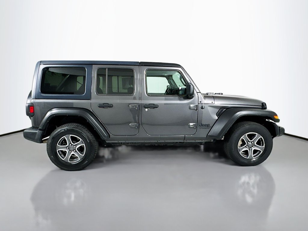 Used 2022 Jeep Wrangler Unlimited Sport AWD/4WD image 9