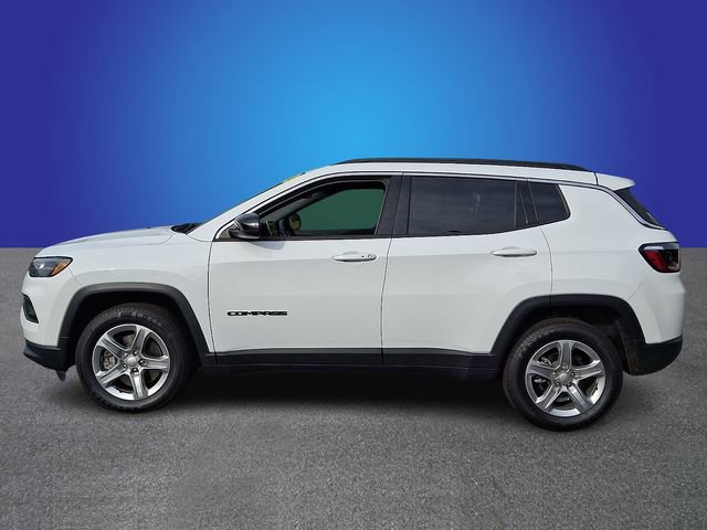 Used 2024 Jeep Compass Latitude AWD/4WD image 7