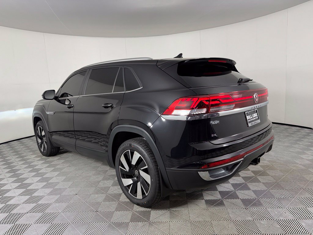 Used 2024 Volkswagen Atlas Cross Sport SE AWD/4WD image 9
