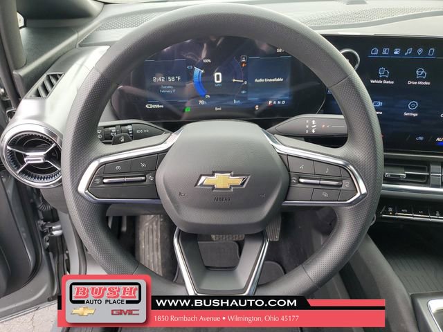New 2026 Chevrolet Equinox EV LT image 18