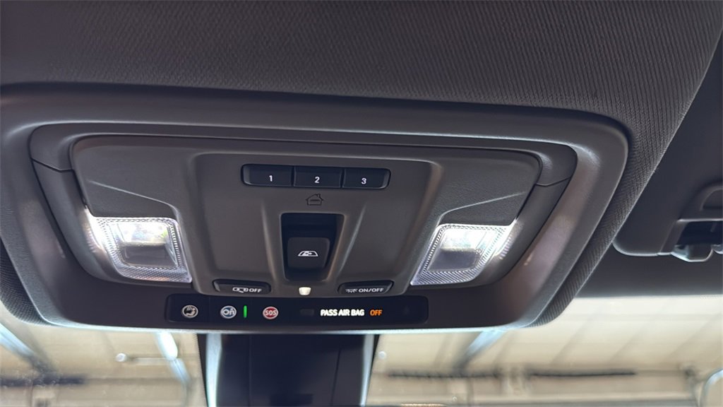 Used 2022 GMC Sierra 1500 SLT w/ SLT Premium Plus Package image 34