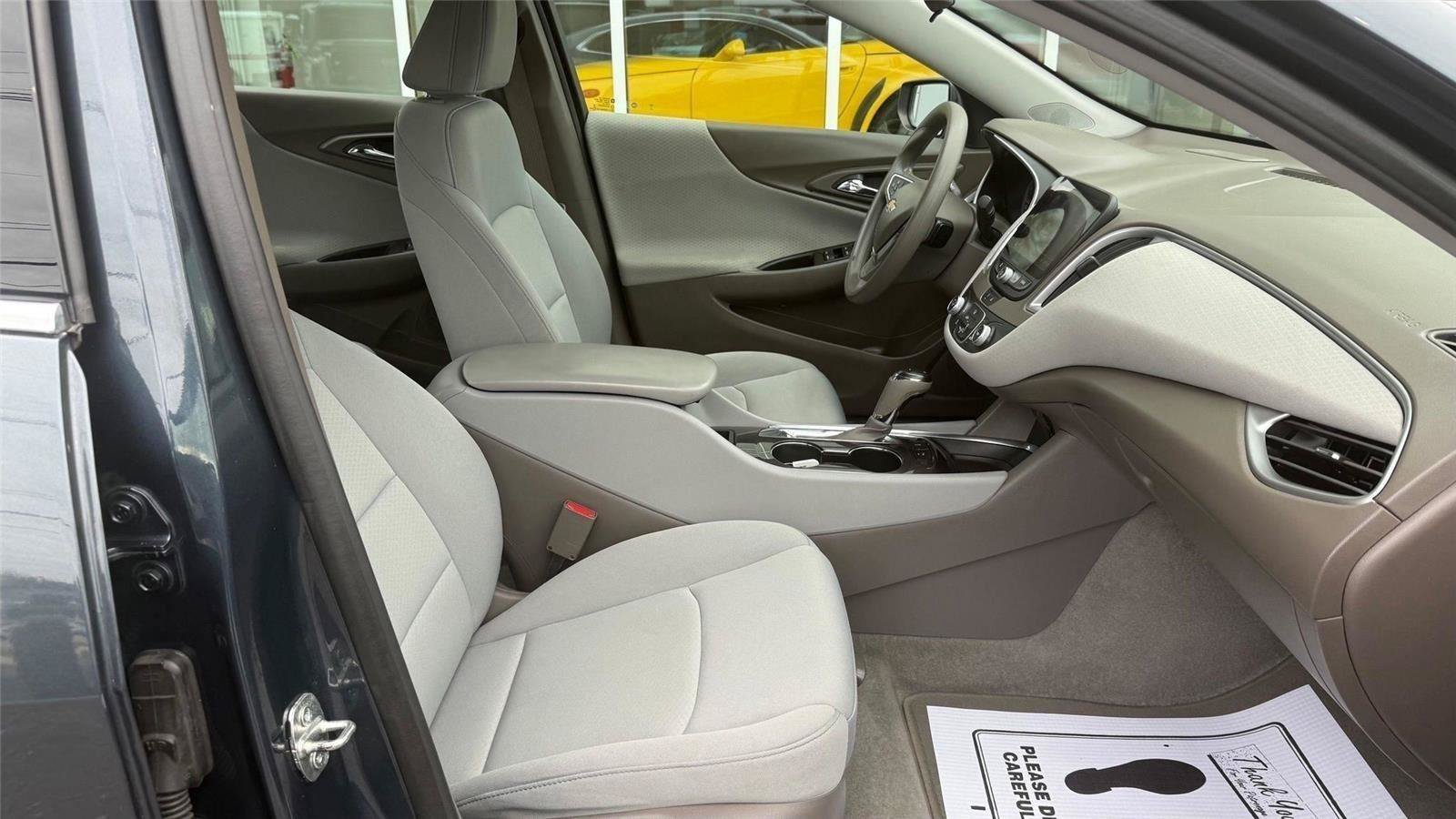 Used 2020 Chevrolet Malibu LS w/ Driver Confidence Package II FWD image 34