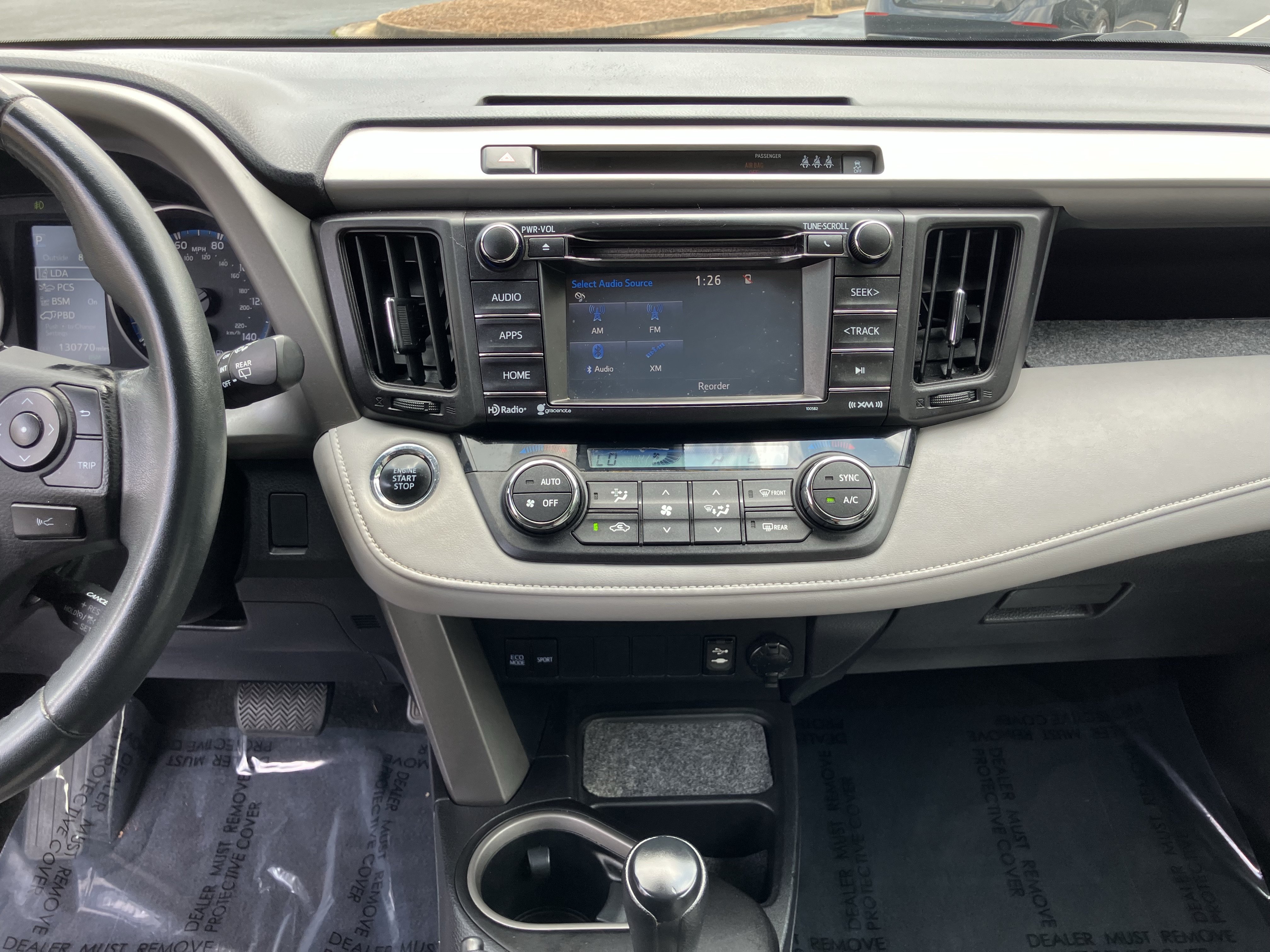 Used 2017 Toyota RAV4 XLE FWD image 25