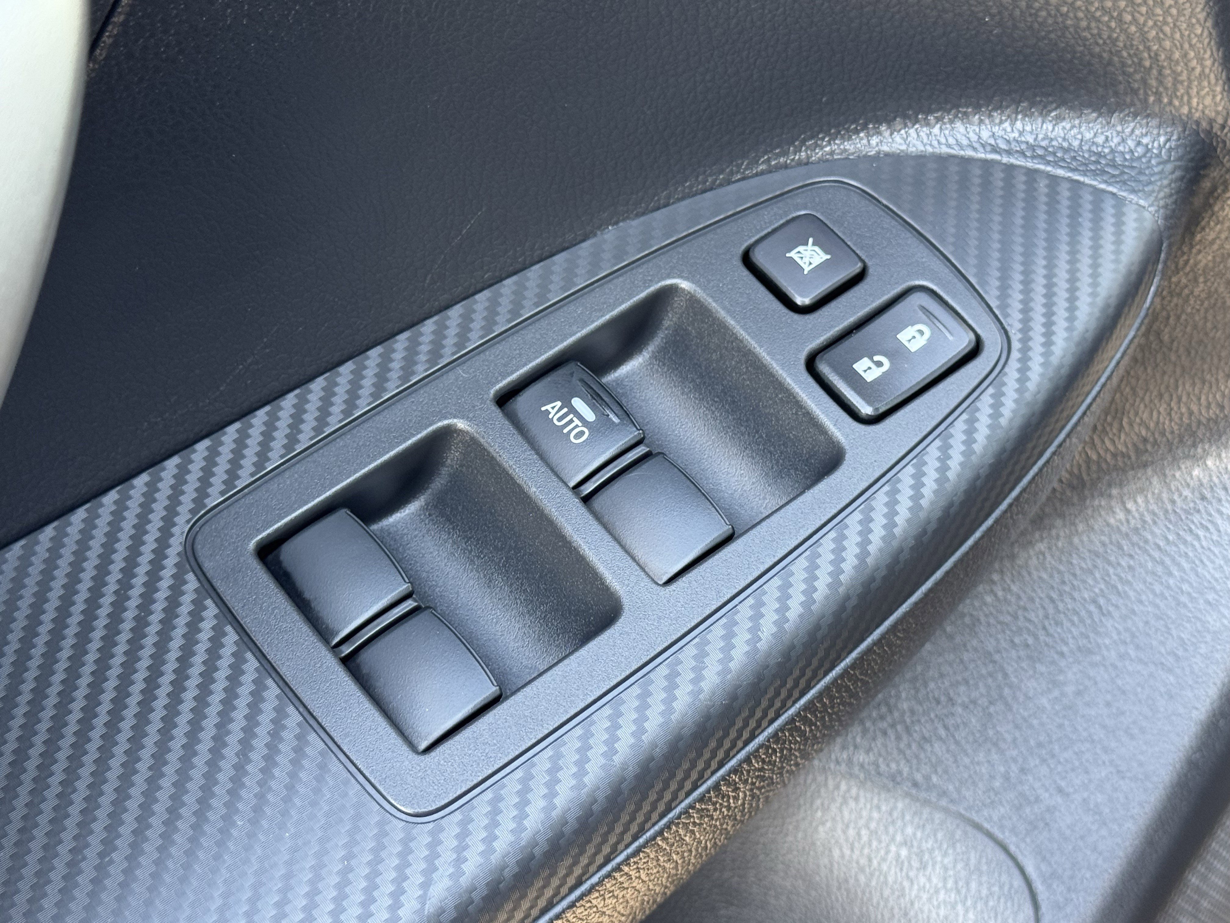 Used 2022 Mitsubishi Eclipse Cross SE image 24