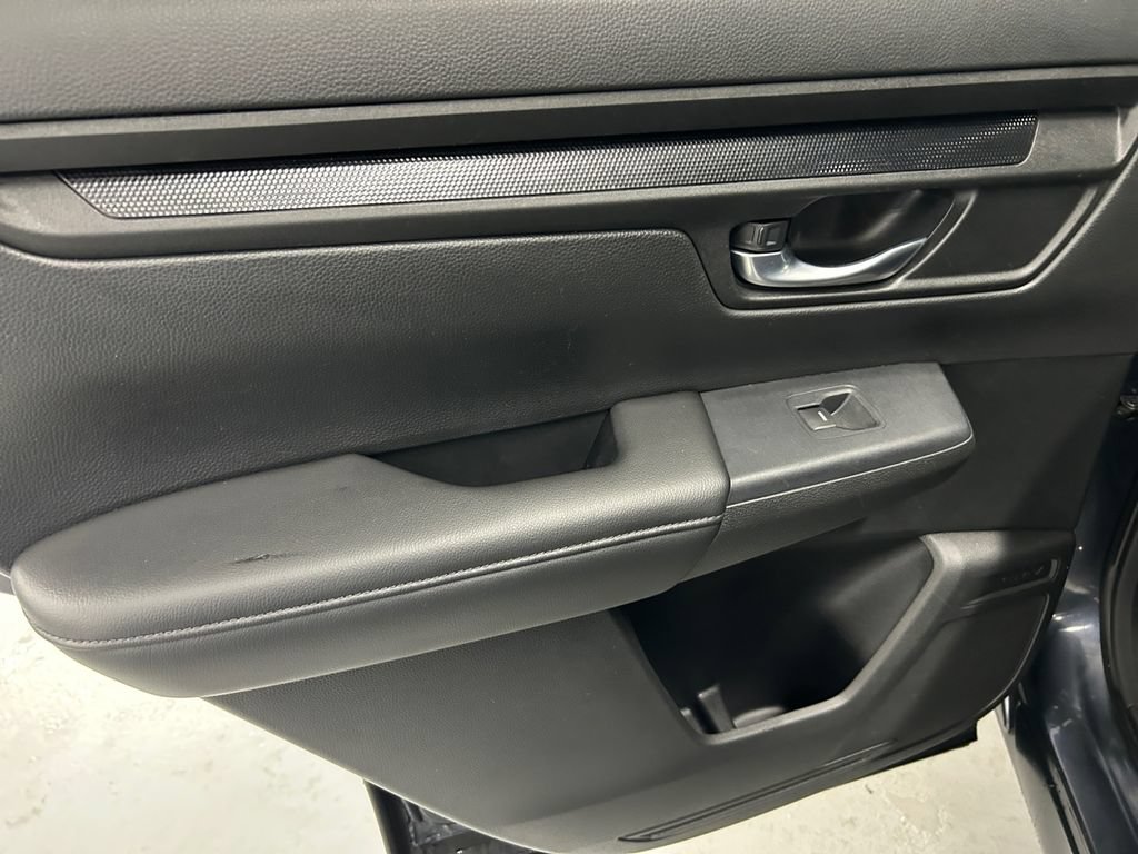 Certified 2025 Honda CR-V LX image 16
