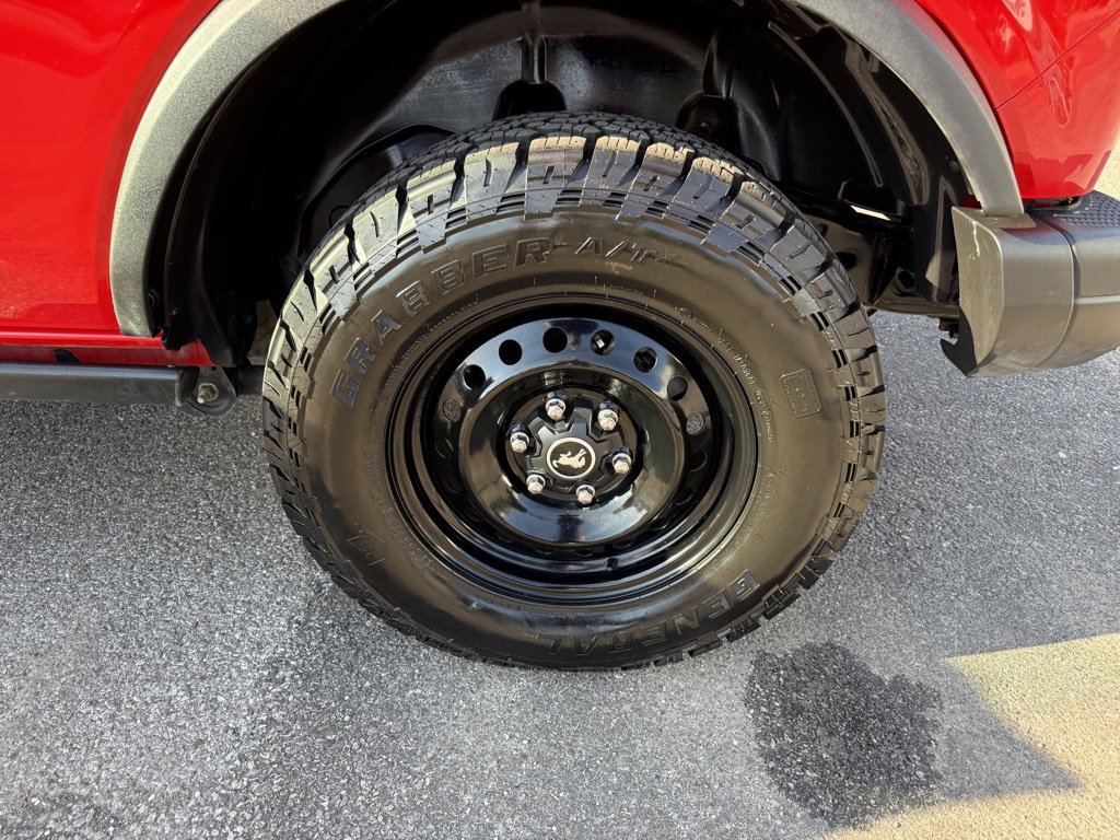 Used 2023 Ford Bronco Black Diamond image 34