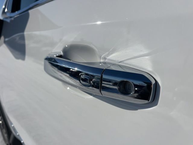 New 2026 GMC Sierra 1500 SLT w/ SLT Convenience Package image 63