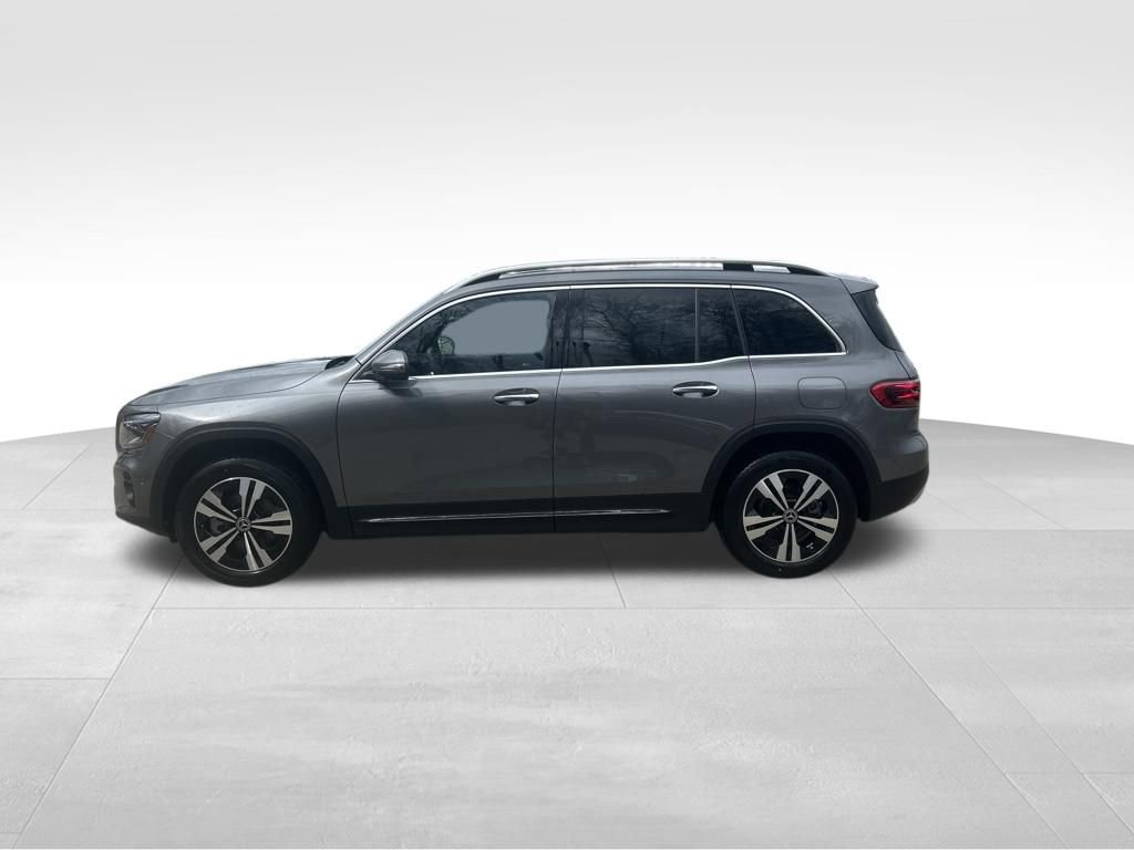 New 2026 Mercedes-Benz GLB 250 4MATIC image 2
