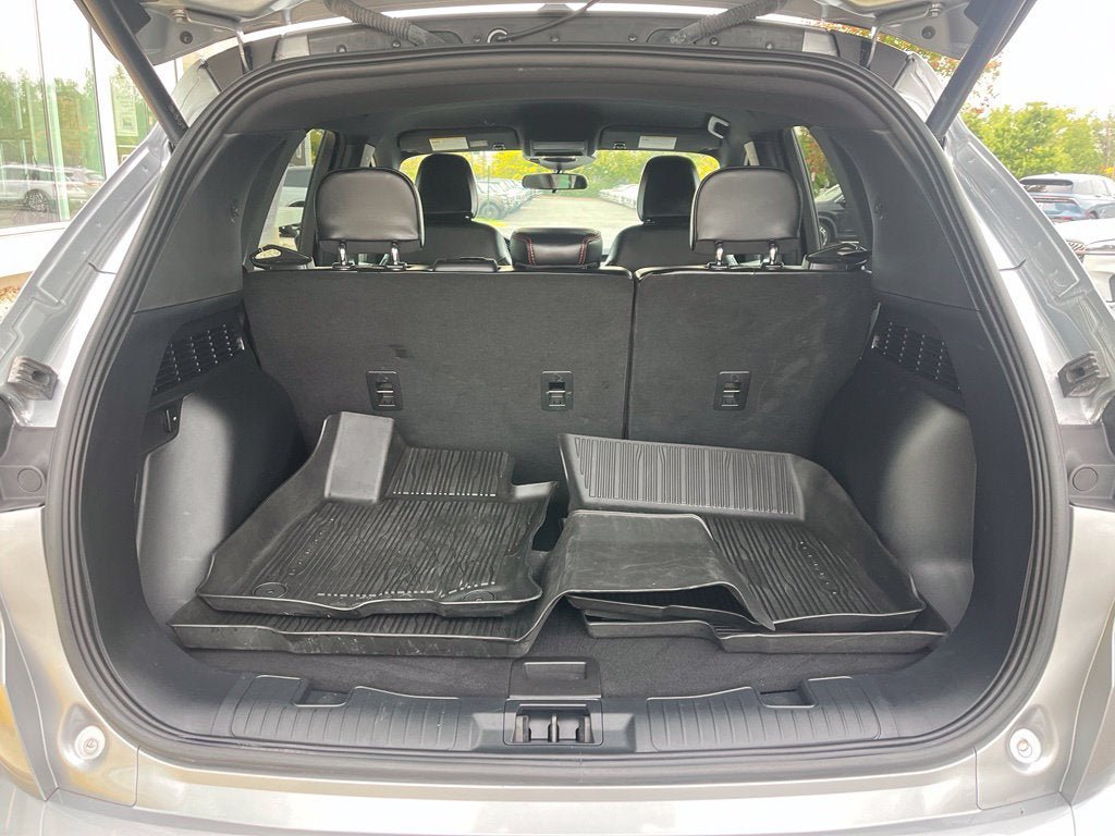 Certified 2024 Ford Escape ST-Line w/ Tech Pack #1 AWD/4WD image 12