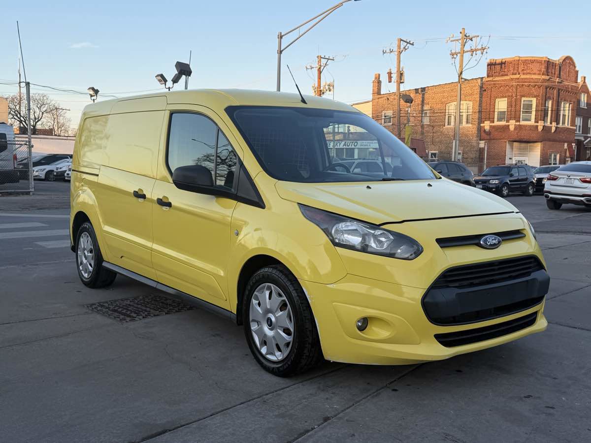 Used 2015 Ford Transit Connect XLT image 3
