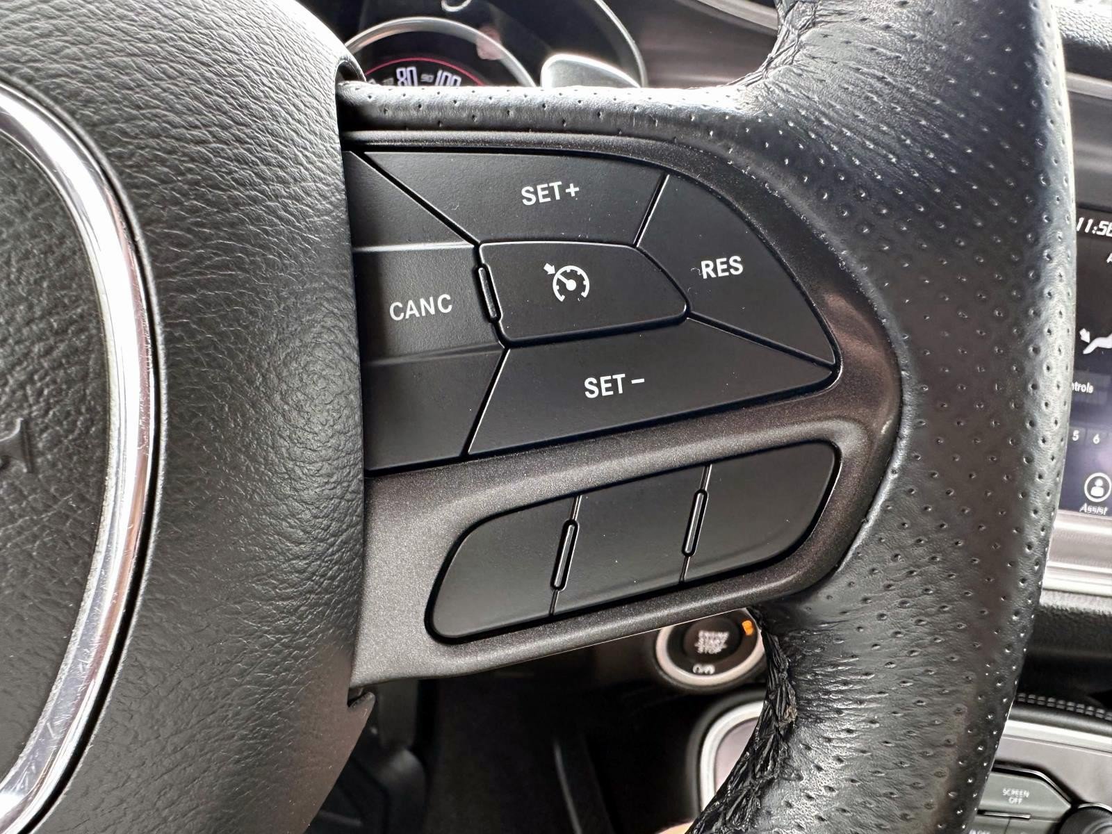 Used 2021 Dodge Challenger R/T Scat Pack RWD image 18