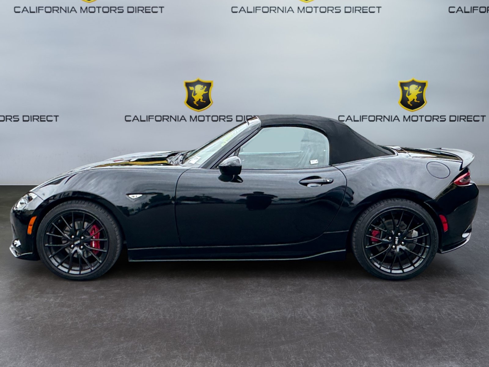 Used 2019 MAZDA MX-5 Miata Club w/ Brembo/BBS Package RWD image 2