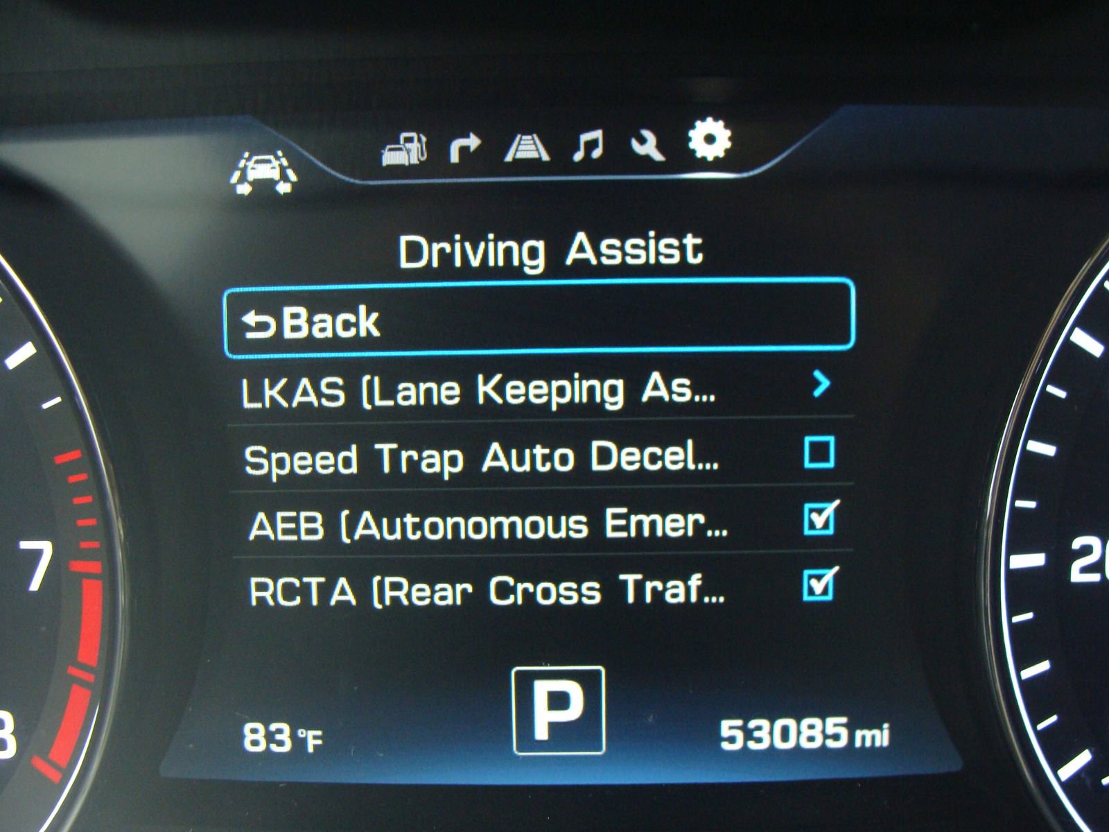 Used 2017 Genesis G80 3.8 w/ Option Group 03 image 16