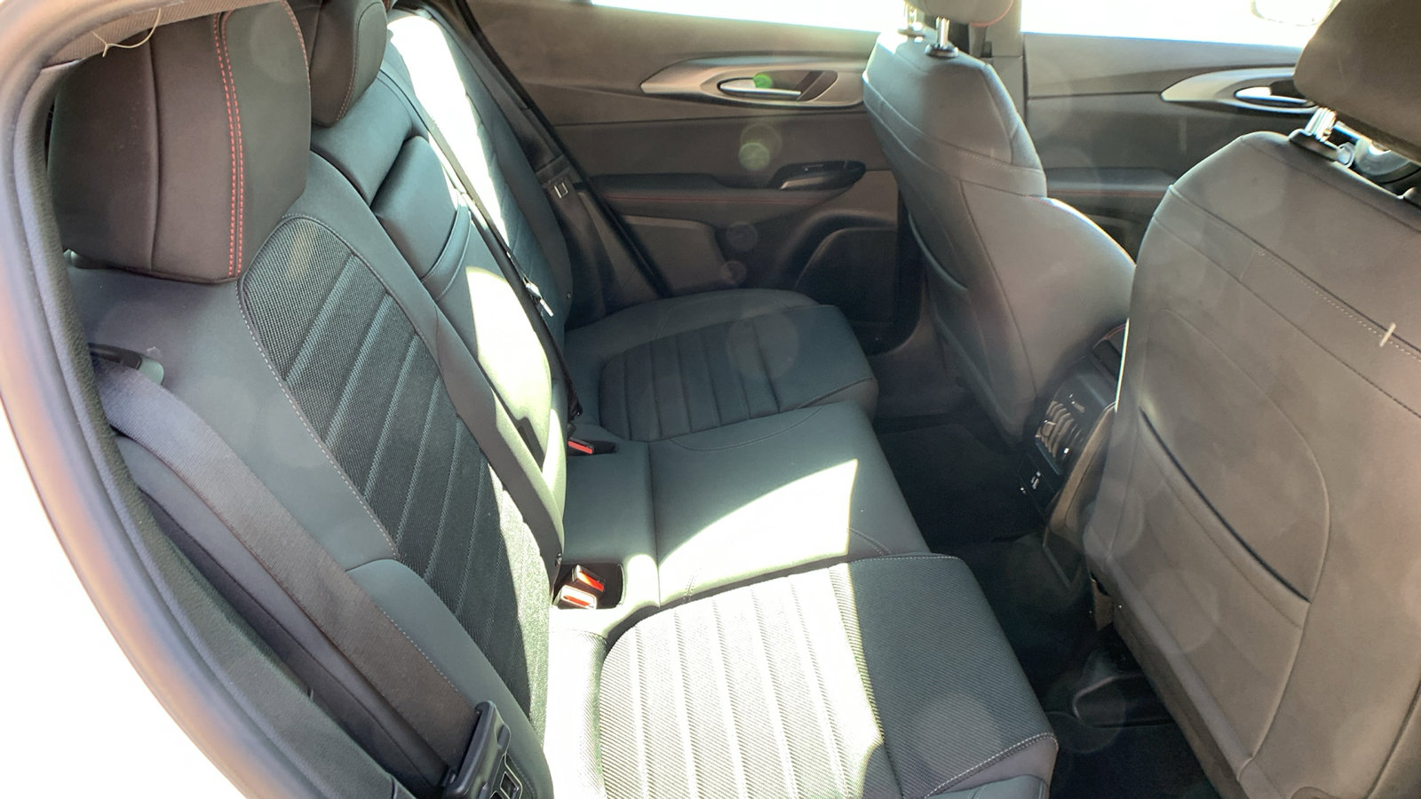 Used 2024 Dodge Hornet GT image 25