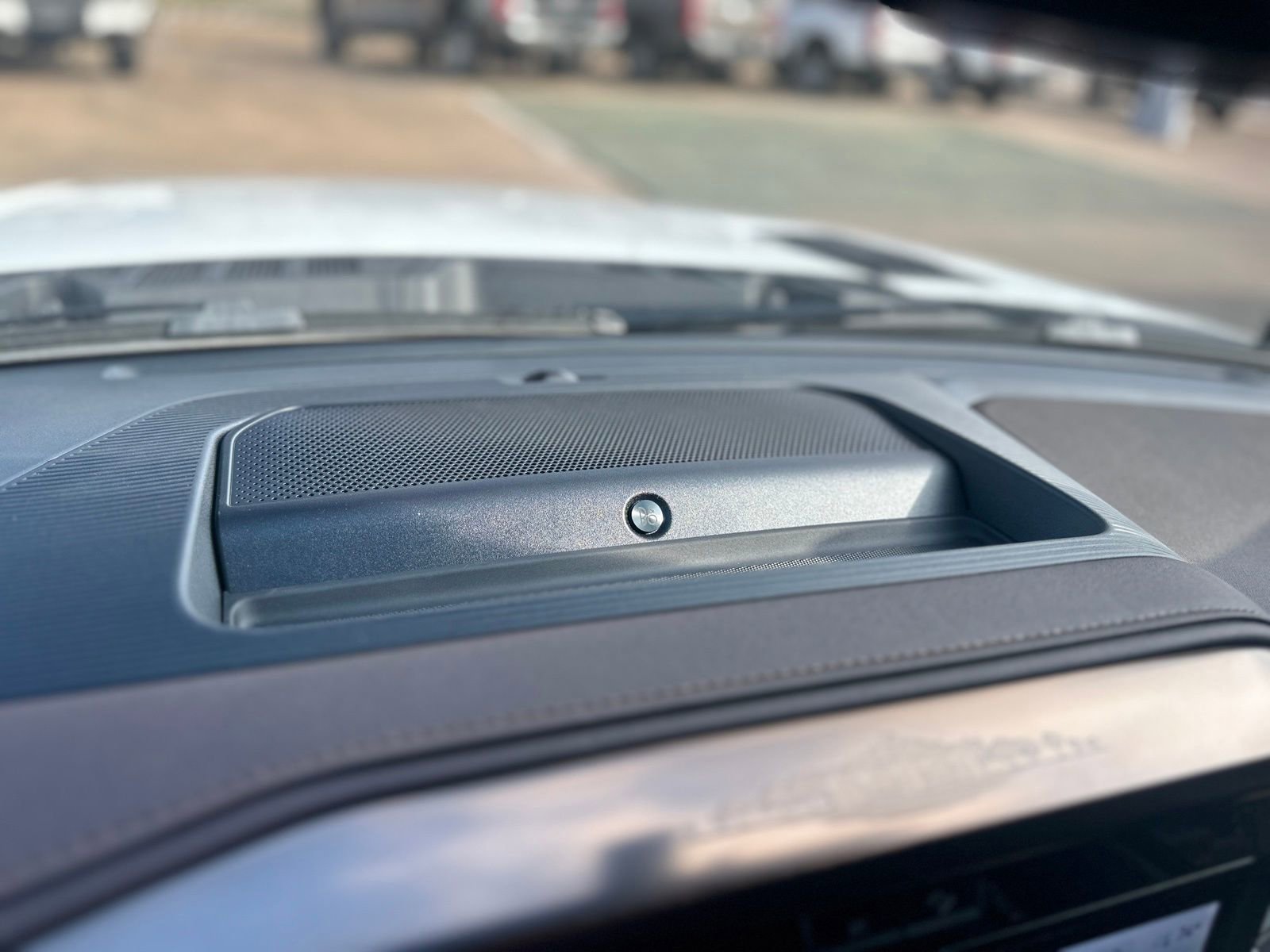 New 2025 Ford F150 King Ranch w/ FX4 Off-Road Package image 35