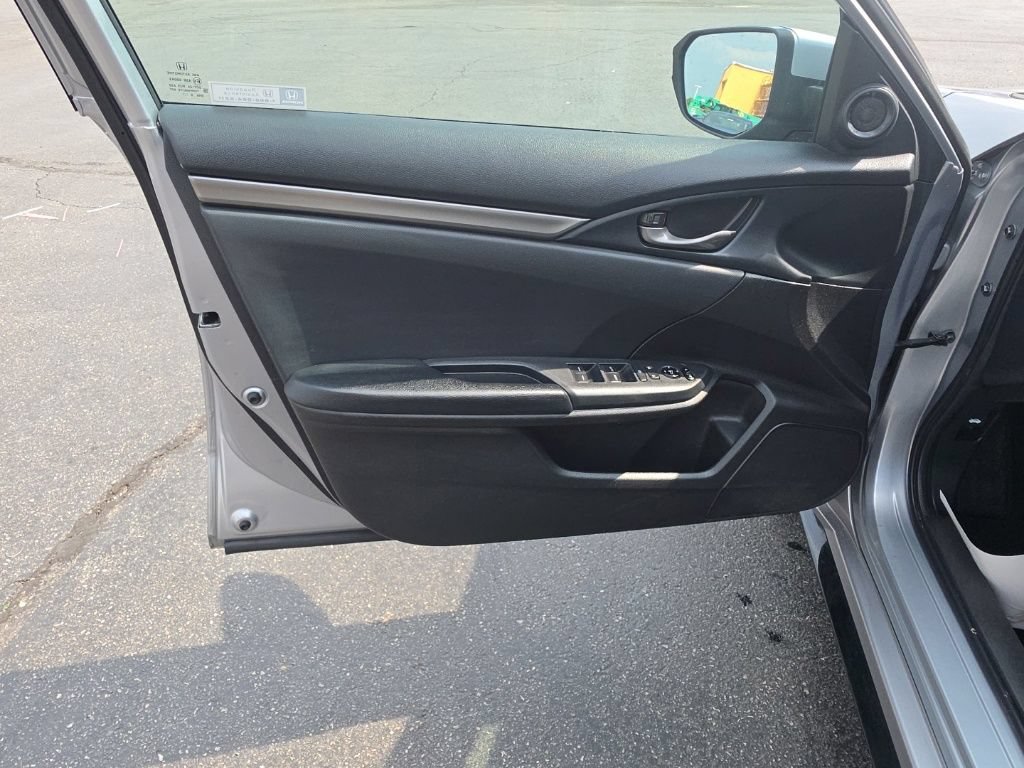 Used 2021 Honda Civic Sport image 23
