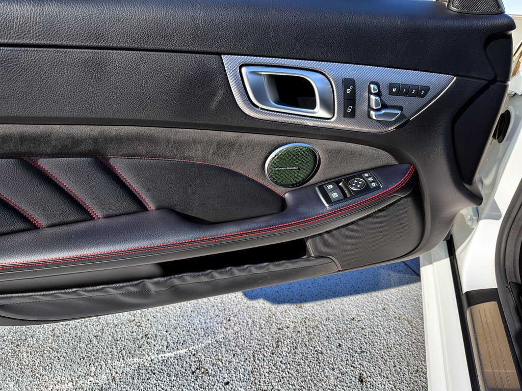 Used 2017 Mercedes-Benz SLC 43 AMG image 14