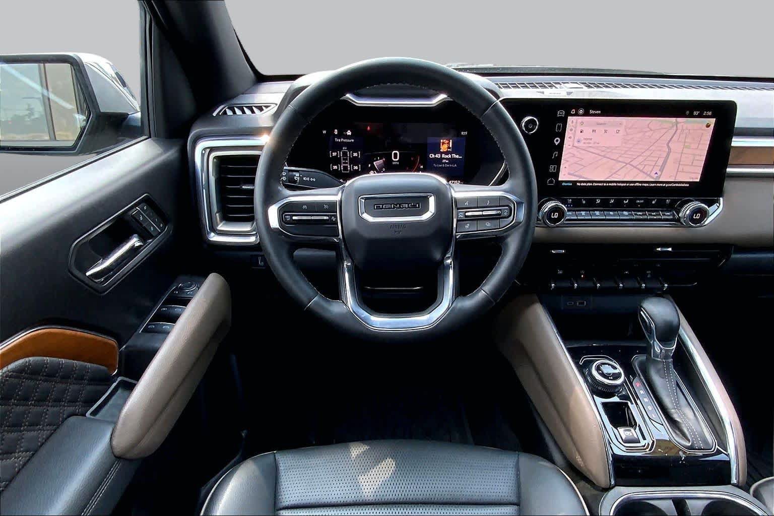 Certified 2023 GMC Canyon Denali AWD/4WD image 6